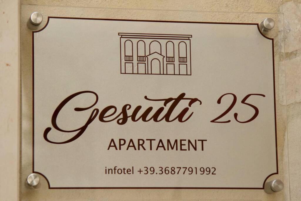 Gesuiti 25 Bari Eksteriør bilde
